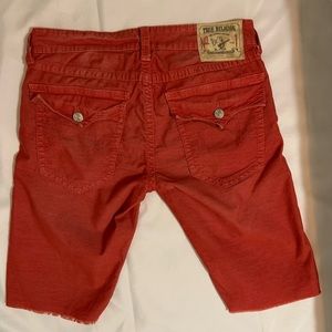 True Religion Ricky Jeans World Tour Cut-Off